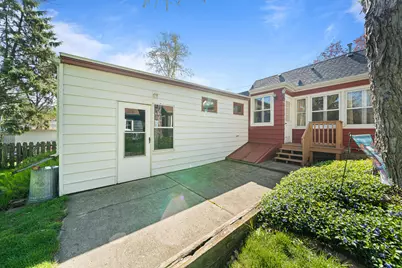 1205  Barnes St, Delavan, WI 53115 - Photo 28