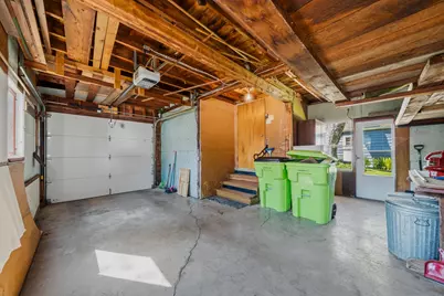 1205  Barnes St, Delavan, WI 53115 - Photo 26