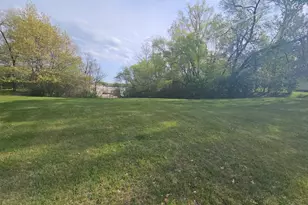1627 St Cloud St, La Crosse, WI 54603 - Photo 4