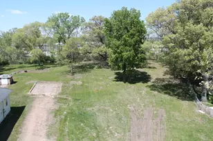 1627 St Cloud St, La Crosse, WI 54603 - Photo 6