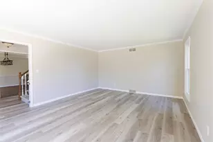 3 Birchwood Ct, Racine, WI 53402 - Photo 6