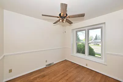 W167N11188  Queens Ct #W167N11190, Germantown, WI 53022 - Photo 30