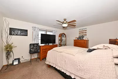 W167N11188  Queens Ct #W167N11190, Germantown, WI 53022 - Photo 18