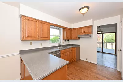 W167N11188  Queens Ct #W167N11190, Germantown, WI 53022 - Photo 26
