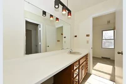 W167N11188  Queens Ct #W167N11190, Germantown, WI 53022 - Photo 38