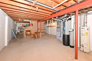 W167N11167 Queens Ct, Germantown, WI 53022 - Photo 20