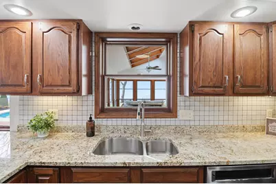 904  Lake Shore Dr, Beaver Dam, WI 53916 - Photo 22