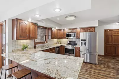 904  Lake Shore Dr, Beaver Dam, WI 53916 - Photo 20