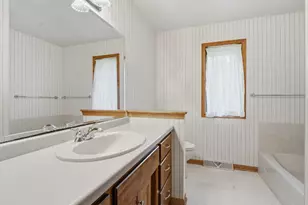 N6383 Hickory Cross, Plymouth, WI 53073 - Photo 28