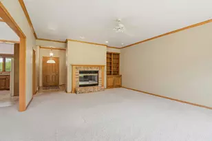 N6383 Hickory Cross, Plymouth, WI 53073 - Photo 6