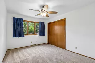 17654 Nassau Dr, Brookfield, WI 53045 - Photo 20