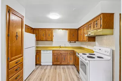 17654  Nassau Dr, Brookfield, WI 53045 - Photo 18
