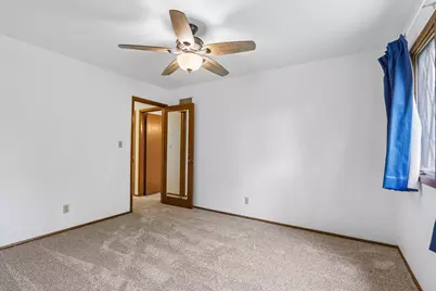 17654  Nassau Dr, Brookfield, WI 53045 - Photo 22