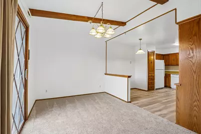 17654  Nassau Dr, Brookfield, WI 53045 - Photo 8