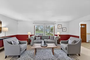 1634 W River Oaks Ln, Mequon, WI 53092 - Photo 12