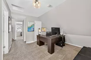 1731 S 65th St, West Allis, WI 53214 - Photo 14