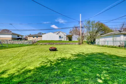 3533 S 44th St, Greenfield, WI 53220 - Photo 24
