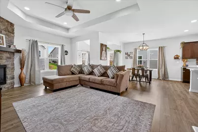 7906 W Park Circle Way, Franklin, WI 53132 - Photo 1