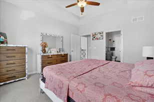 7906 W Park Circle Way, Franklin, WI 53132 - Photo 18