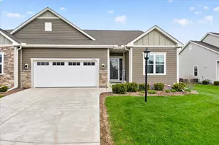 7906 W Park Circle Way, Franklin, WI 53132 - Photo 2