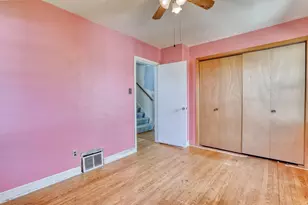 180 E Henry Clay St, Whitefish Bay, WI 53217 - Photo 18
