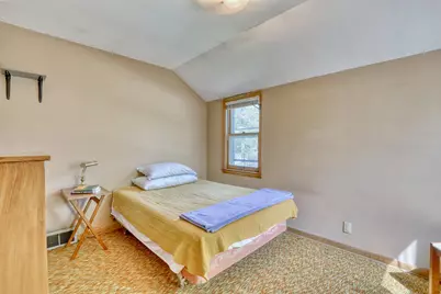 180 E Henry Clay St, Whitefish Bay, WI 53217 - Photo 22