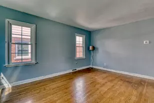 180 E Henry Clay St, Whitefish Bay, WI 53217 - Photo 4