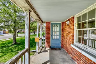 180 E Henry Clay St, Whitefish Bay, WI 53217 - Photo 26