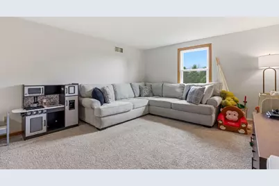 642  Small Farm Rd, Mukwonago, WI 53149 - Photo 34