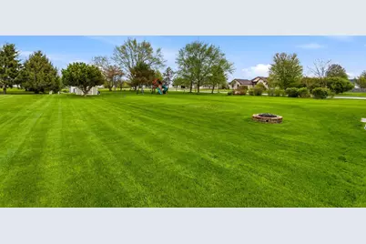 642  Small Farm Rd, Mukwonago, WI 53149 - Photo 44