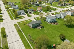 642 Small Farm Rd, Mukwonago, WI 53149 - Photo 52