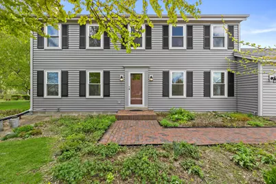 921 E Park Blvd, Oak Creek, WI 53154 - Photo 2