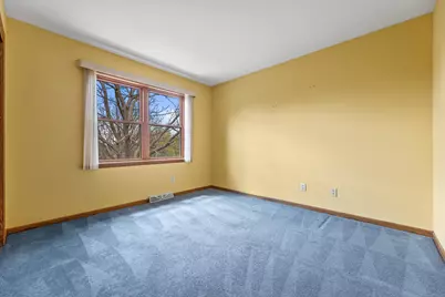 921 E Park Blvd, Oak Creek, WI 53154 - Photo 32