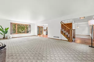 921 E Park Blvd, Oak Creek, WI 53154 - Photo 10