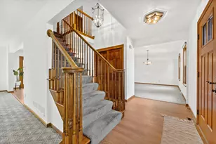 921 E Park Blvd, Oak Creek, WI 53154 - Photo 6