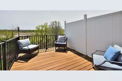 1358  Scenic Pointe Ct, Hartford, WI 53027 - Photo 26