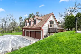 16995 W Small Rd, New Berlin, WI 53151 - Photo 18