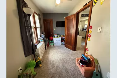 909 S 25th St, Manitowoc, WI 54220 - Photo 20