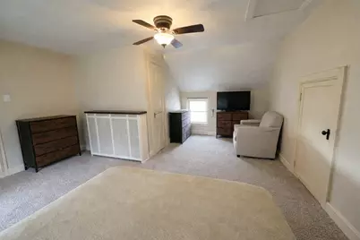 909 S 25th St, Manitowoc, WI 54220 - Photo 16