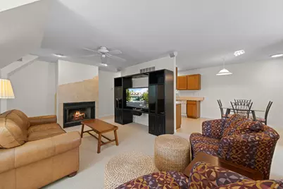 765  Brickley Ct, Fontana, WI 53125 - Photo 60