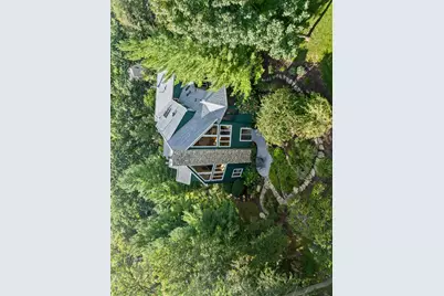 765  Brickley Ct, Fontana, WI 53125 - Photo 2