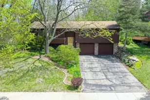 921 Greenwich Dr, Madison, WI 53711 - Photo 32