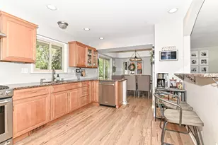 15860 Brookhill Dr, Brookfield, WI 53005 - Photo 22