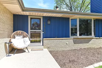 15860  Brookhill Dr, Brookfield, WI 53005 - Photo 10