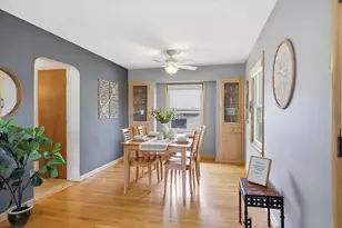 10035 W Highwood Ave, Wauwatosa, WI 53222 - Photo 4