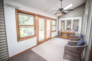 7222 W Mequon Square Dr, Mequon, WI 53092 - Photo 20
