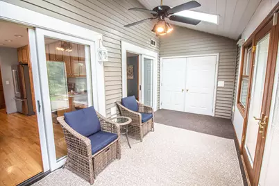 7222 W Mequon Square Dr #2, Mequon, WI 53092 - Photo 34