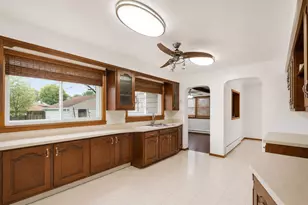 4076 N 90th St, Milwaukee, WI 53222 - Photo 14