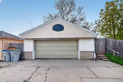 4076 N 90th St, Milwaukee, WI 53222 - Photo 54