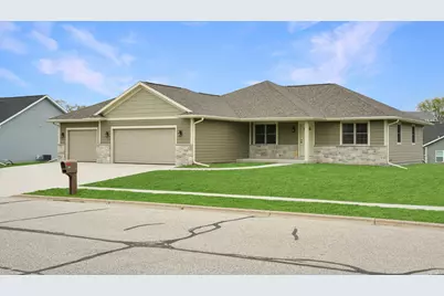 507  Sycamore Pl, Theresa, WI 53091 - Photo 2